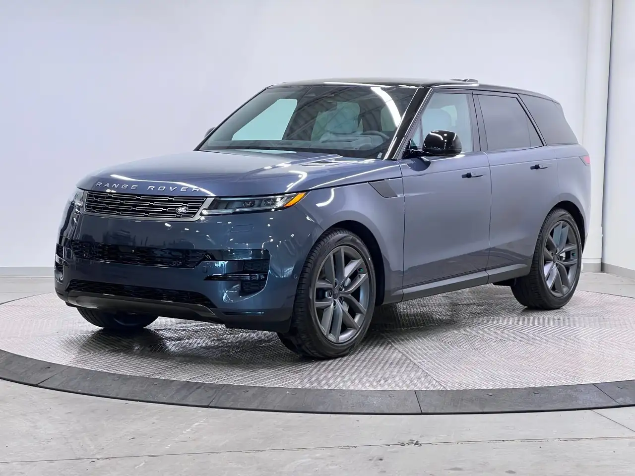 2026 Land Rover Range Rover Sport