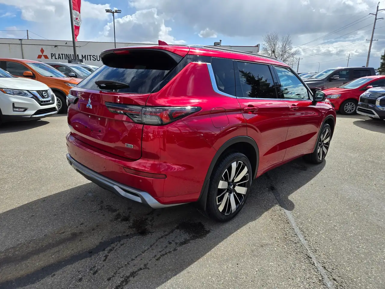 Mitsubishi Outlander снимка Mitsubishi Outlander