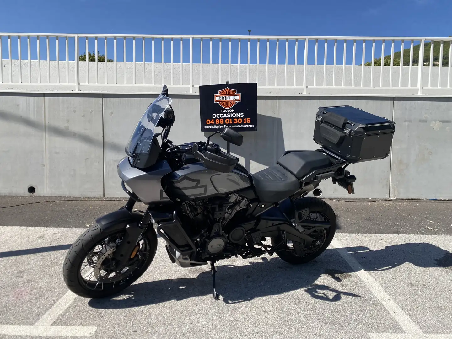 Harley-Davidson Pan America Gris - 1