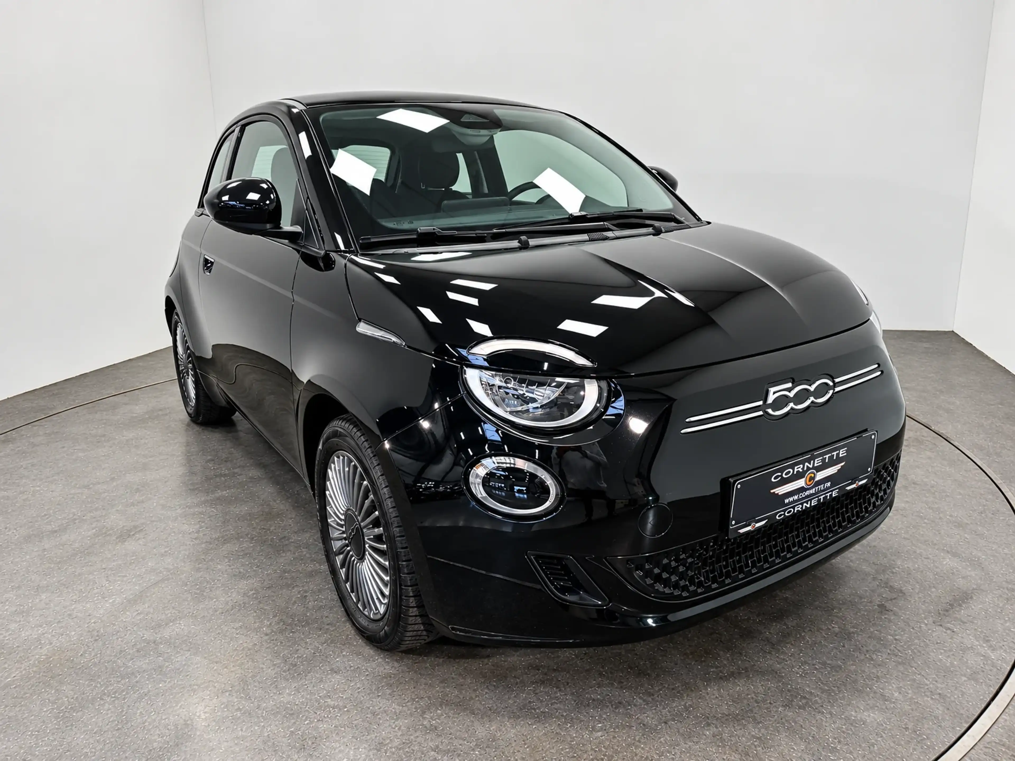 Fiat 500e Icon 42 kWh Long Range — photo 8