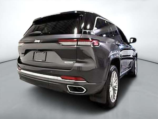 2023 Jeep Grand Cherokee SUMMIT 4X4 — снимка 1