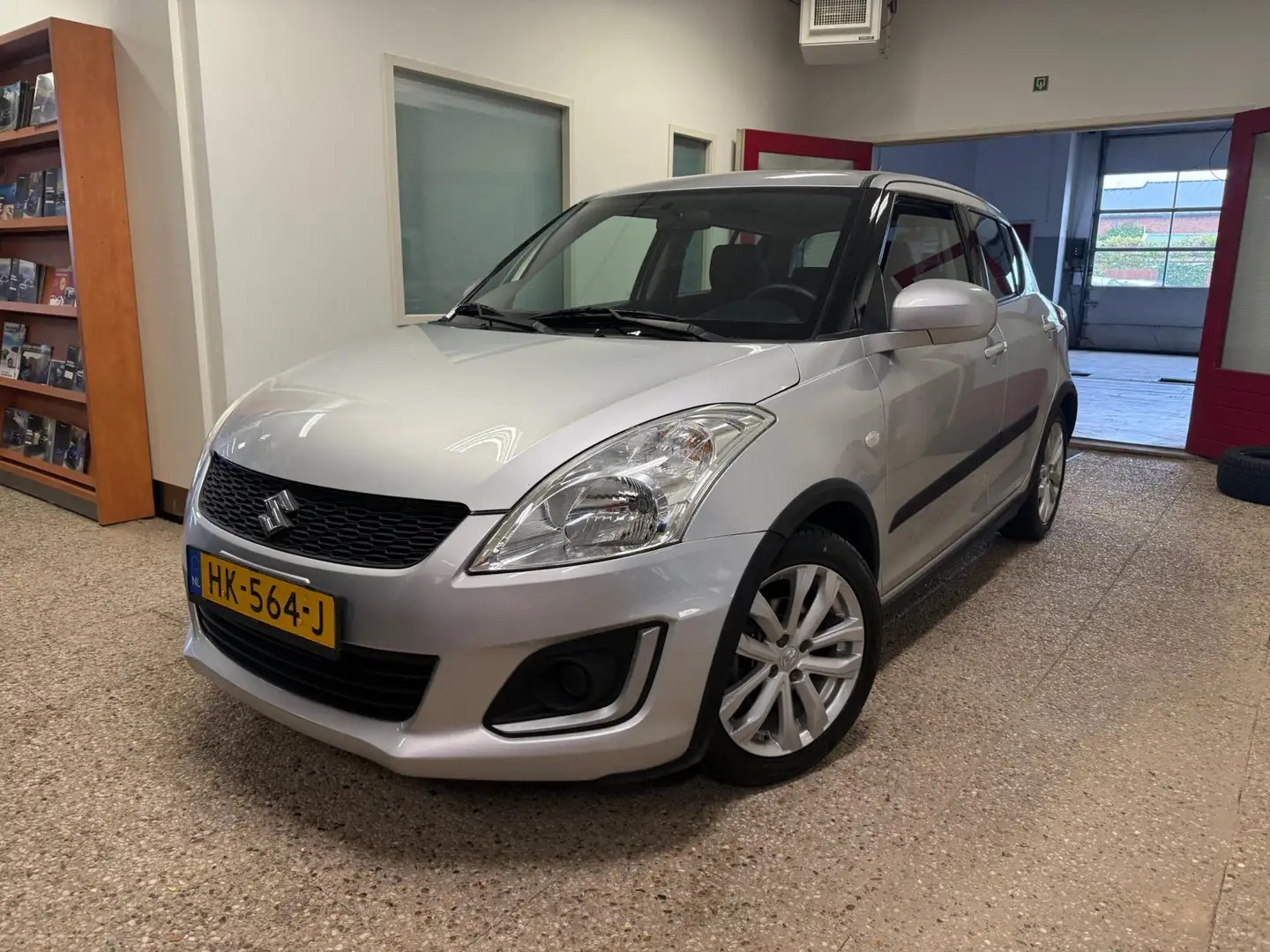 Suzuki Swift 1.2 Comfort EASSS | Navi | NL Grijs - 1