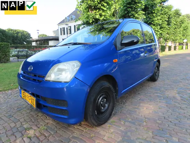 2004 Daihatsu Cuore in Blue for sale