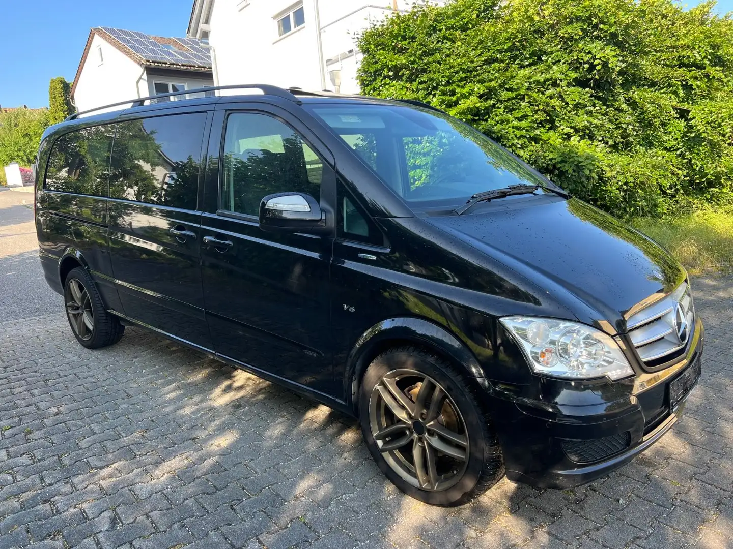 Mercedes-Benz Viano 3.0 CDI extralang 8 Sitz.Automatik Xenon Schwarz - 2