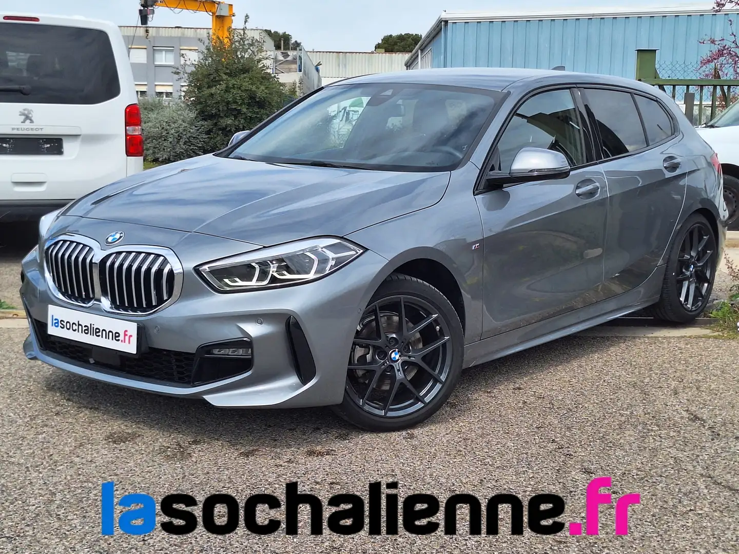 BMW 118 118i 136 ch DKG7 M Sport Gris - 1