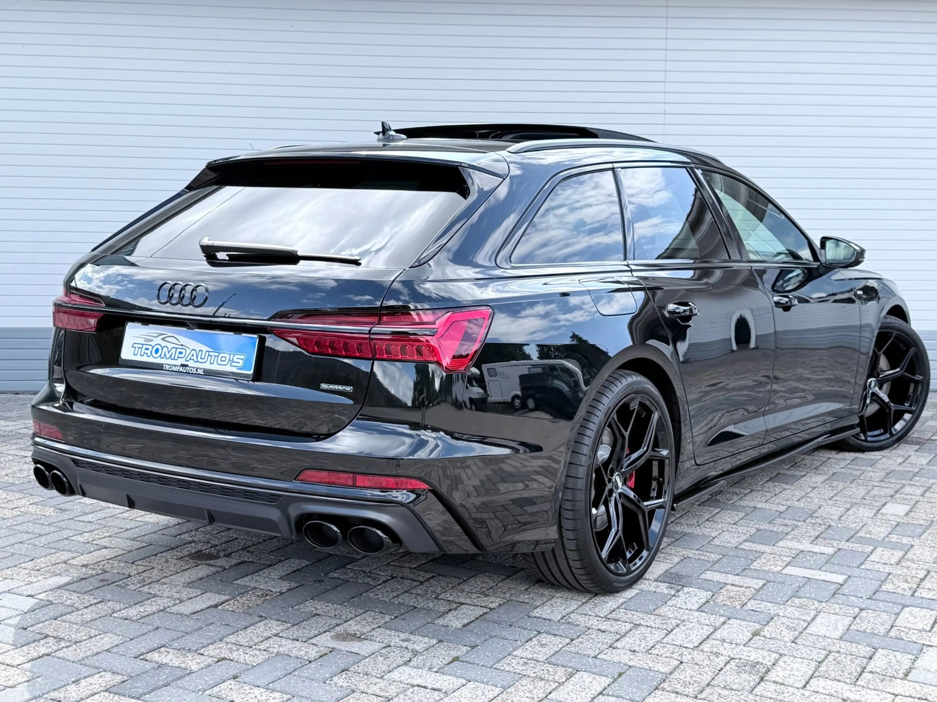 Audi A6 Avant 55 TFSI e quattro S Competition|PANO|T.HAAK| — photo 2