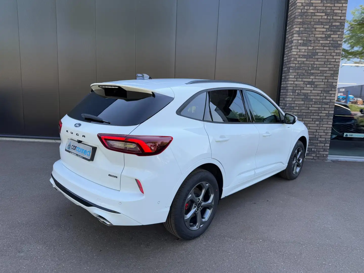 Ford Kuga 2.5 PHEV 243pk ST-Line X Navi, AGR, Keyless, B&O, Blanc - 2