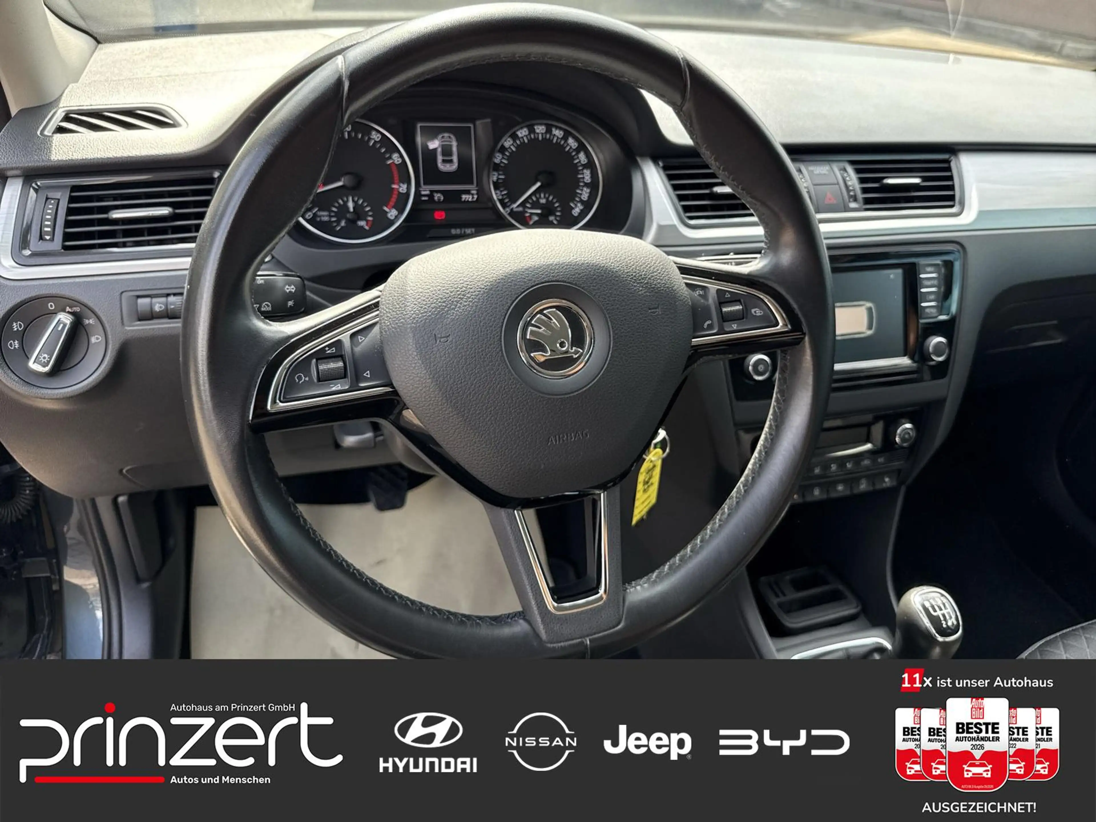 Skoda Rapid/Spaceback 1.2 TSI Spaceback "Drive" CarPlay*Xenon* — photo 12