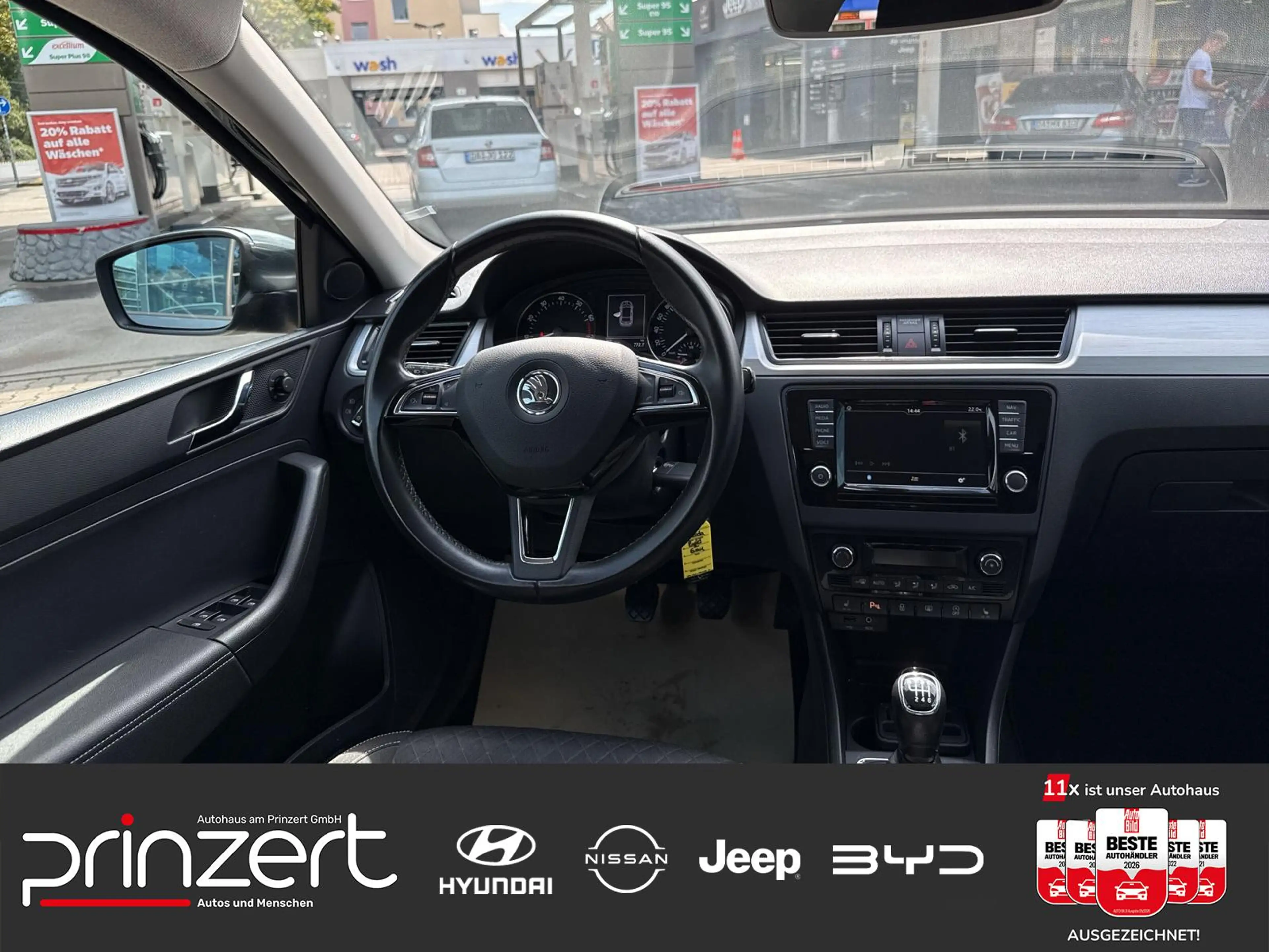 Skoda Rapid/Spaceback 1.2 TSI Spaceback "Drive" CarPlay*Xenon* — photo 13