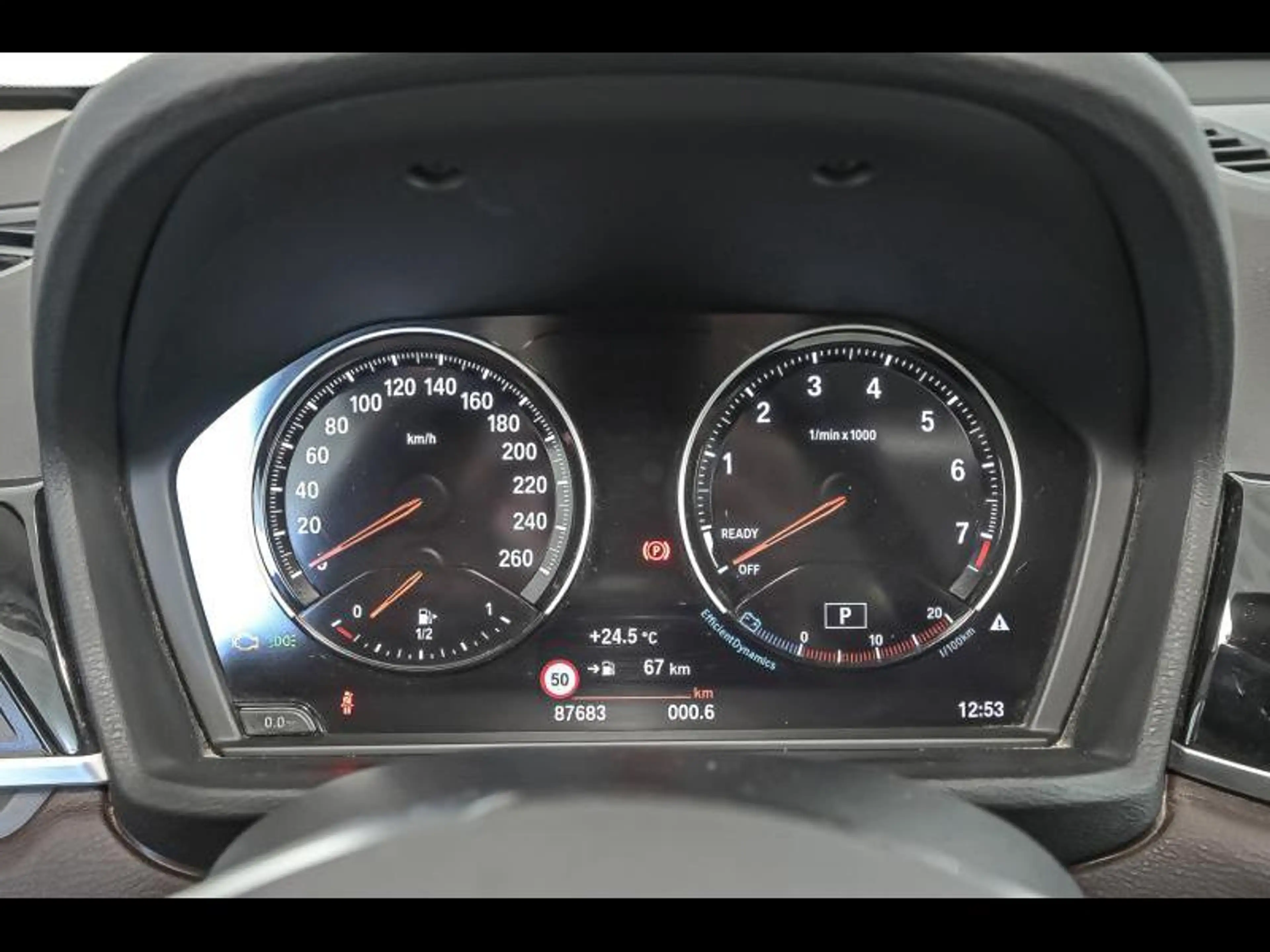 BMW X1 sDrive 18i - SportLine — photo 10