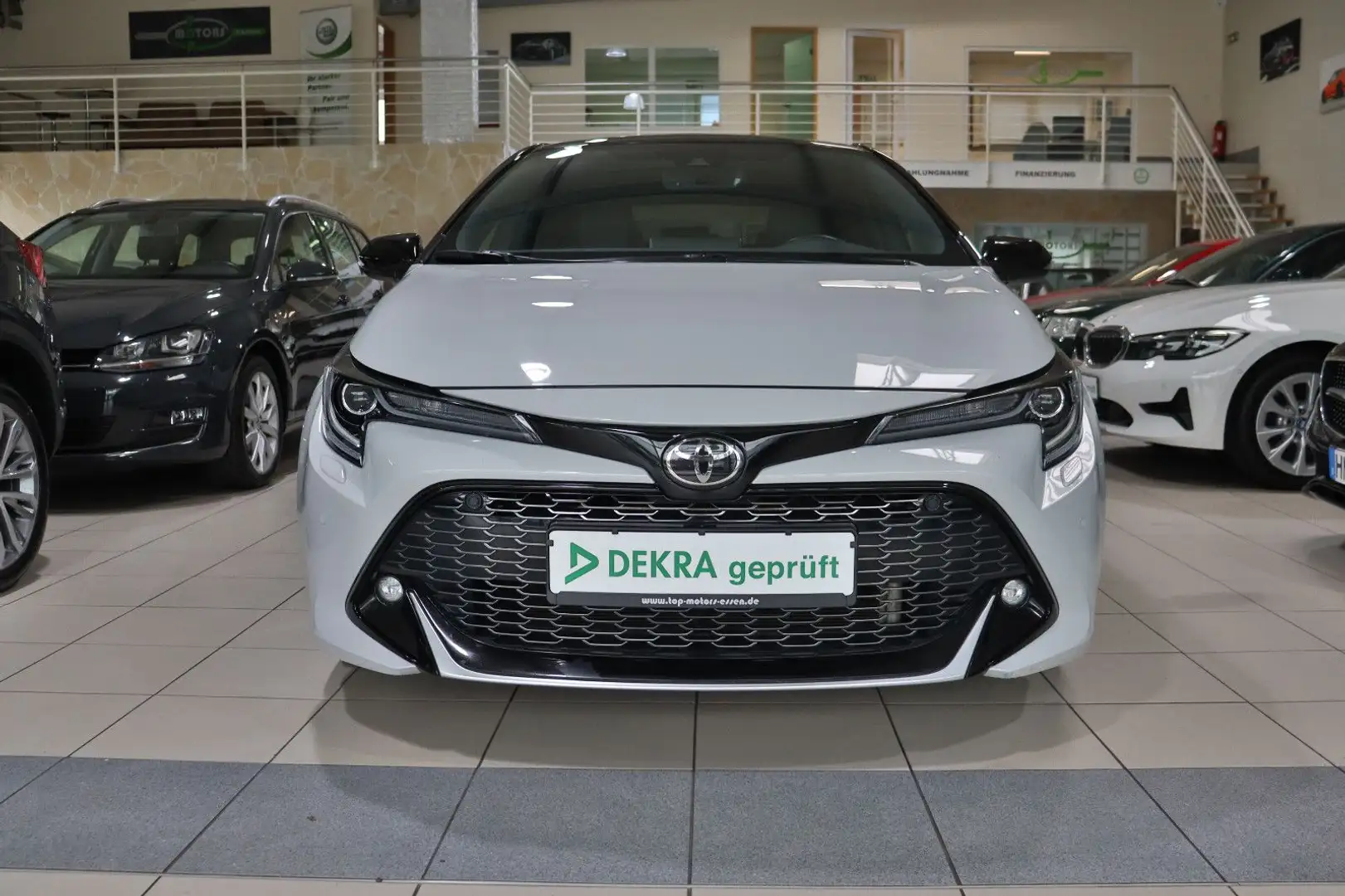 Toyota Corolla Hybrid 1,8 GR-Sport Blanc - 2