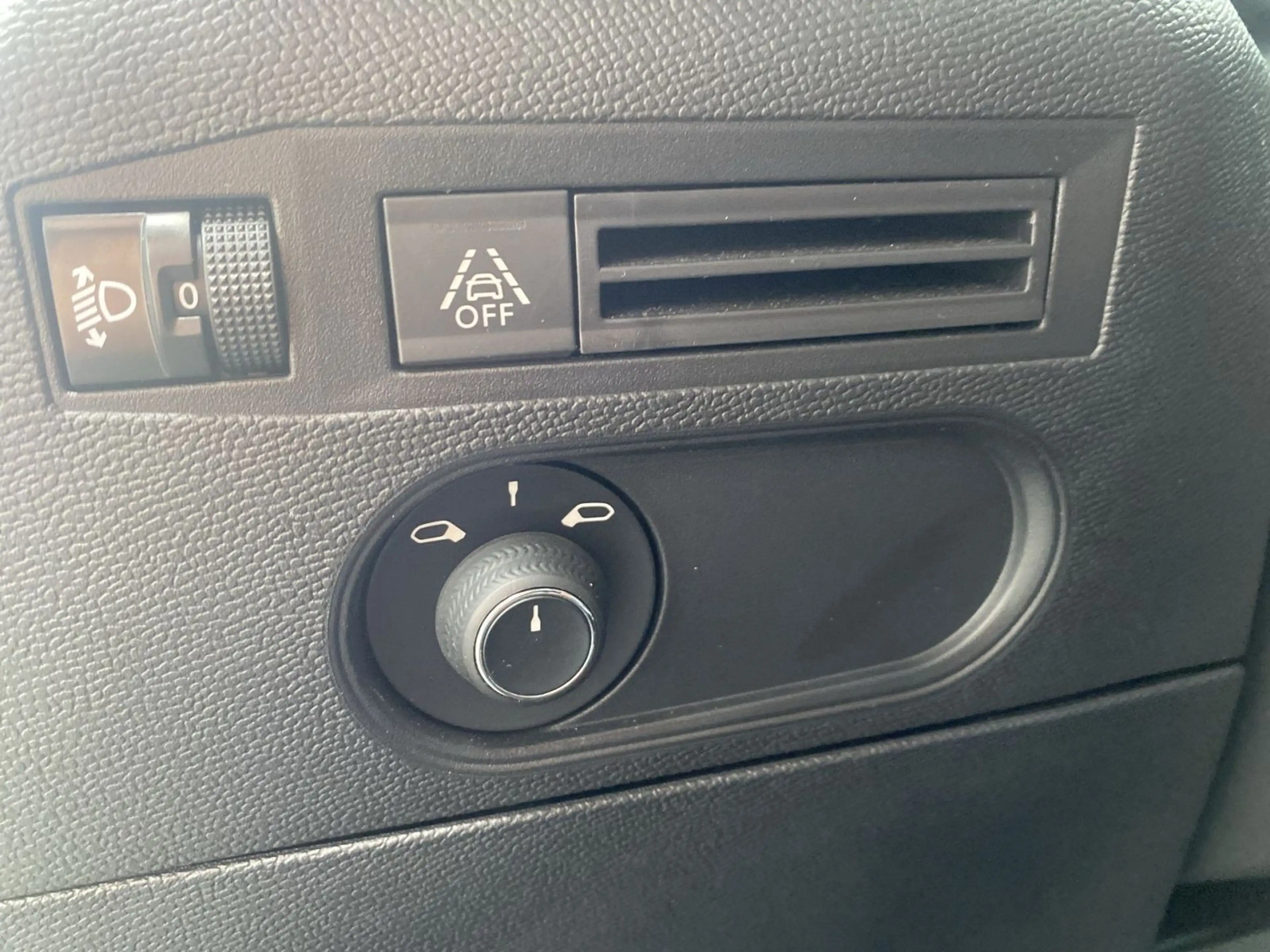 DS Automobiles DS 3 NAVI|SHZ|CL|CarPlay|Kamera|PDC|1.Hd. — photo 12