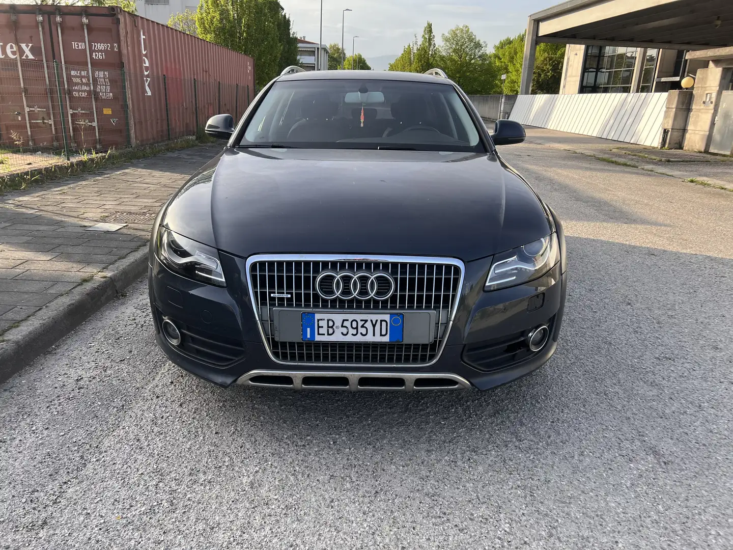 Audi A4 allroad A4 Allroad 2.0 tfsi  s-tronic Schwarz - 1