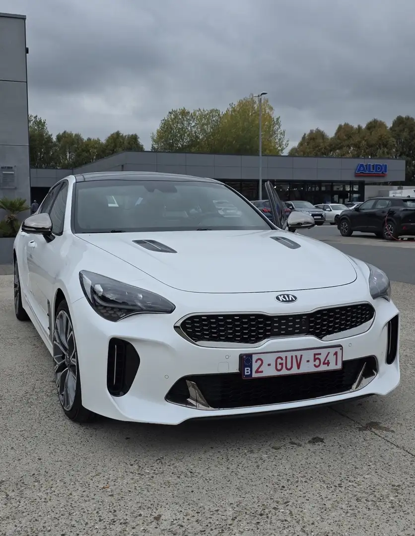 Kia Stinger 2.0 T-GDI OPF GT Line - 1