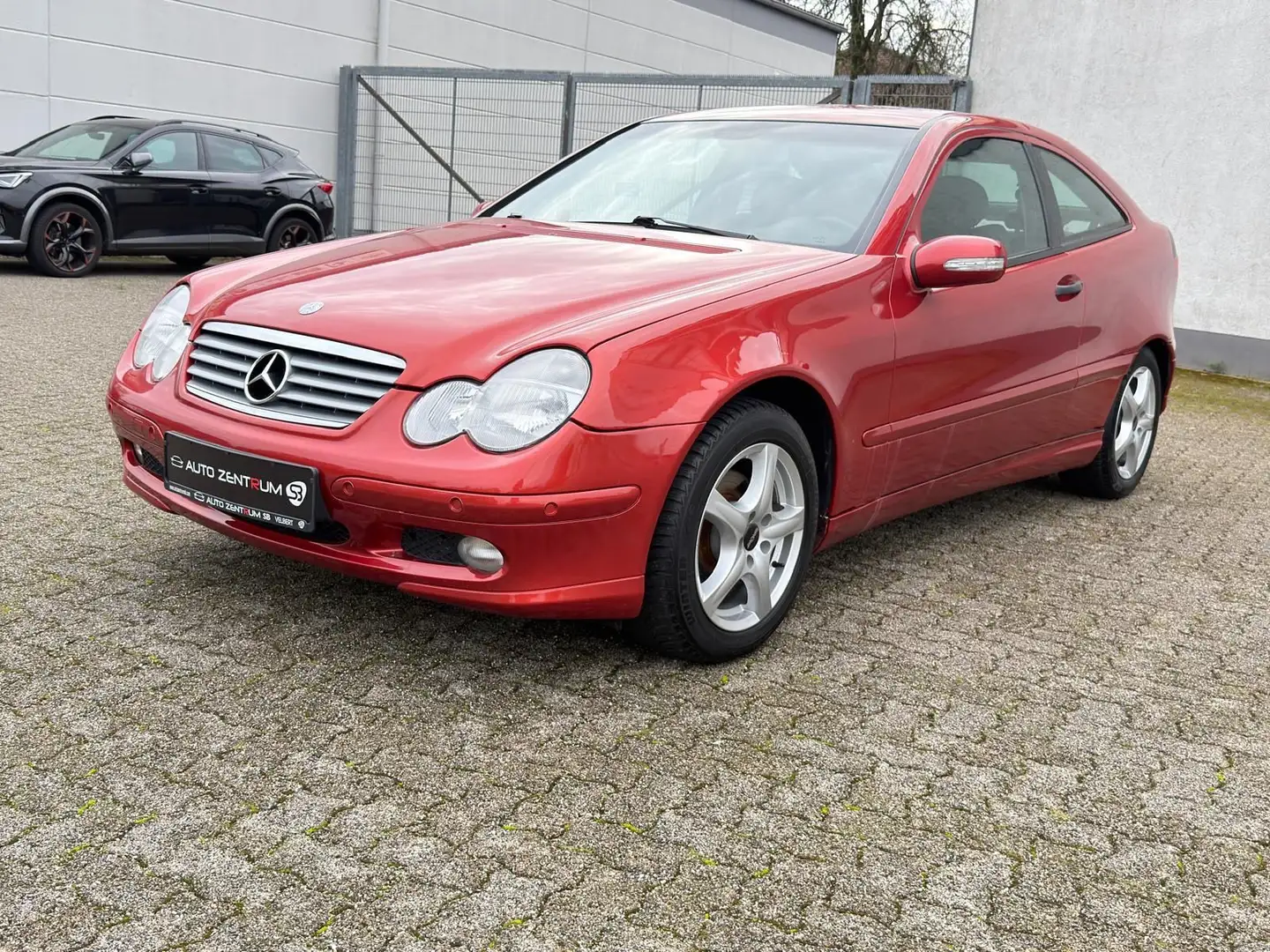 Mercedes-Benz C 200 KOMPRESSOR*AC*PDC*SHZ*NEU TÜV*SERVIS NEU Orange - 2