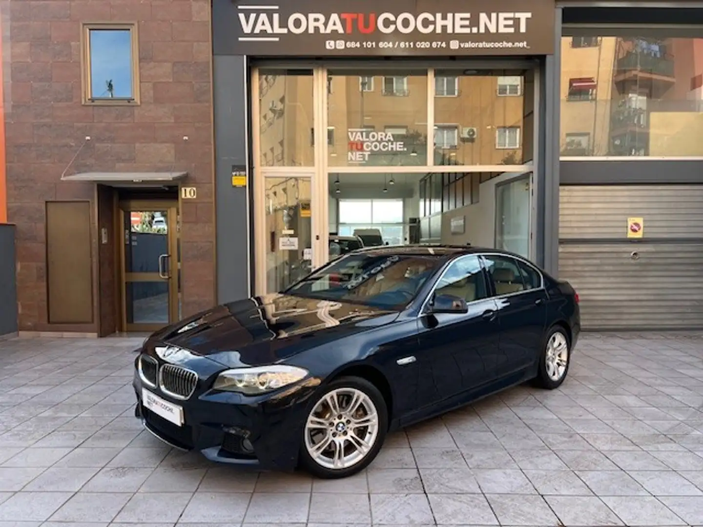 BMW 528 528iA Bleu - 1