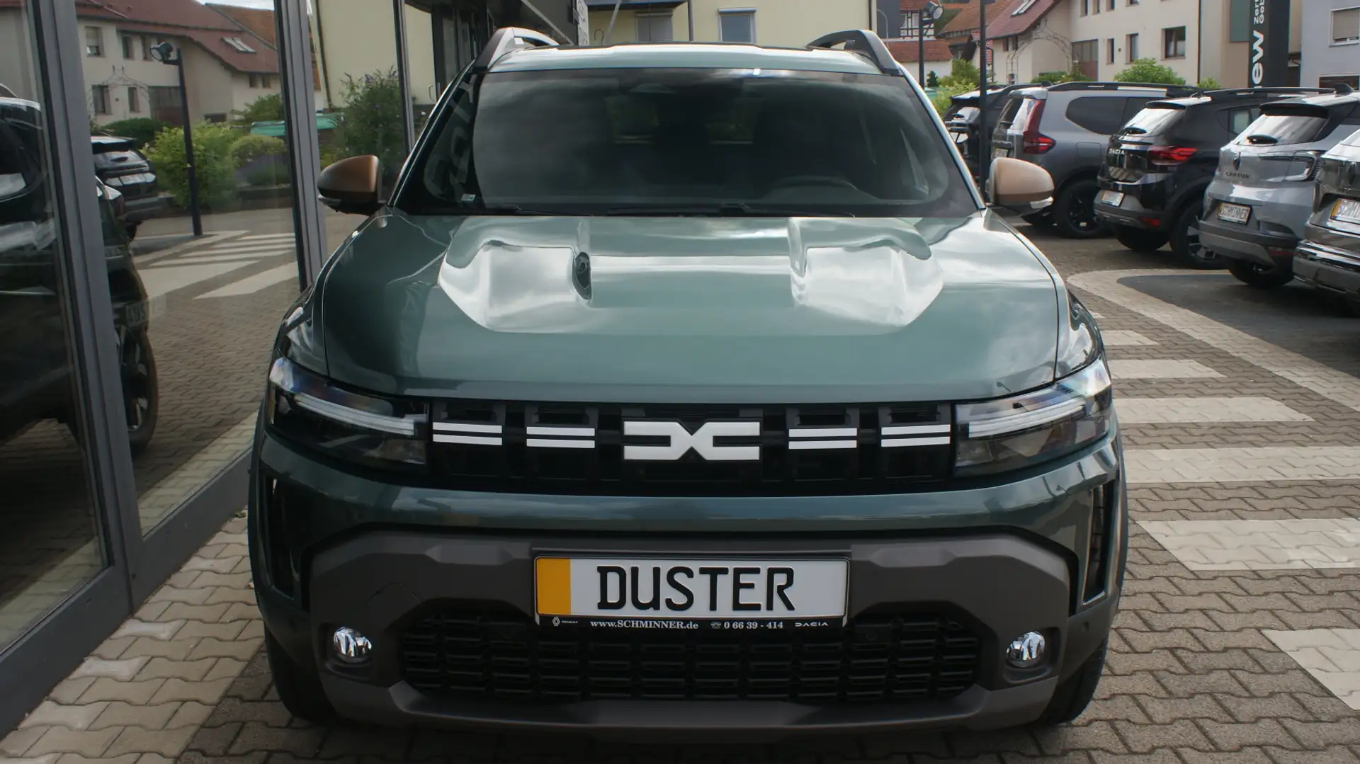 Dacia Duster Extreme TCe 130 Grün - 2
