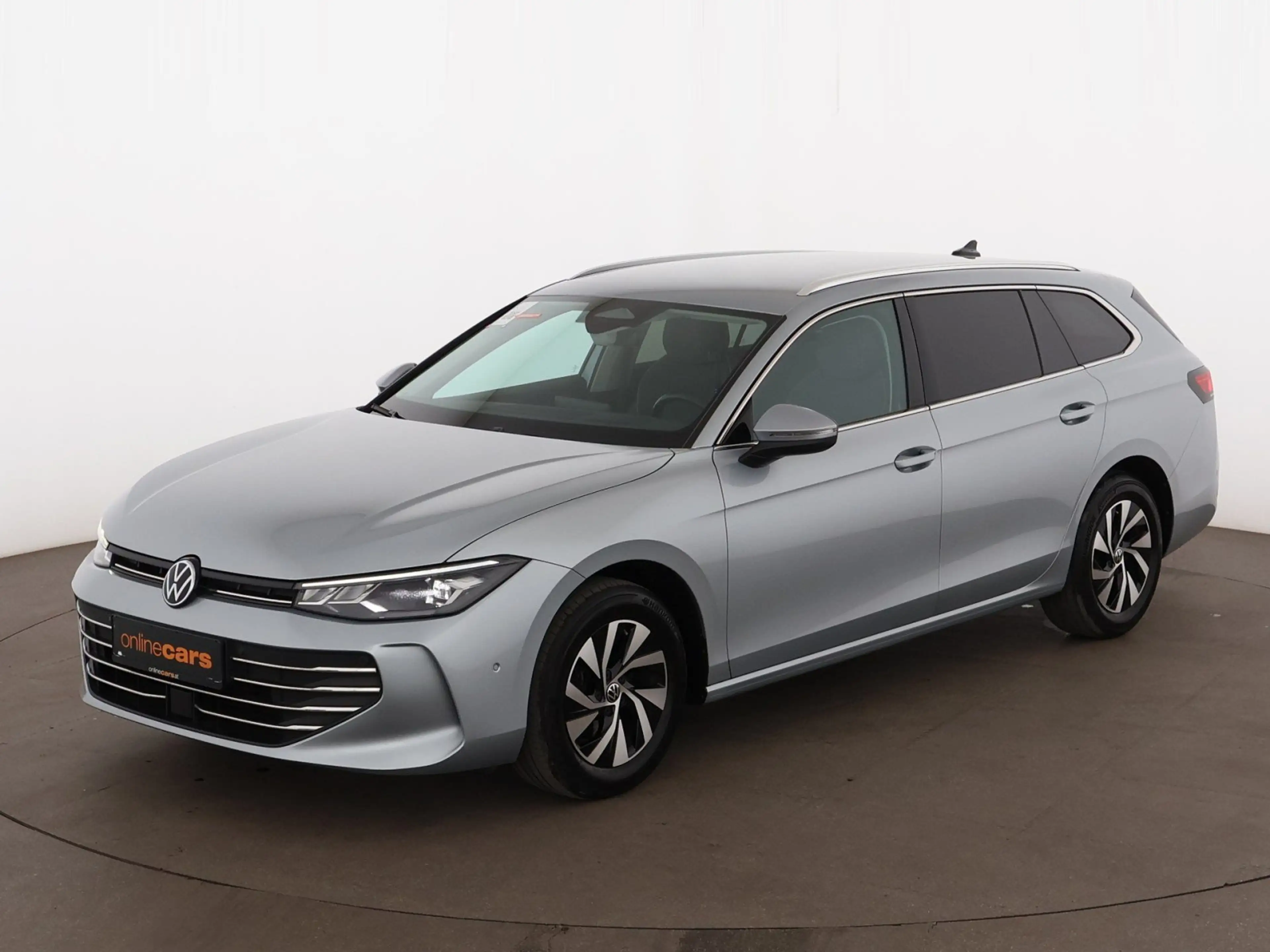 Volkswagen Passat Variant 2.0 TDI Business Aut LED HEAD-UP — photo 2