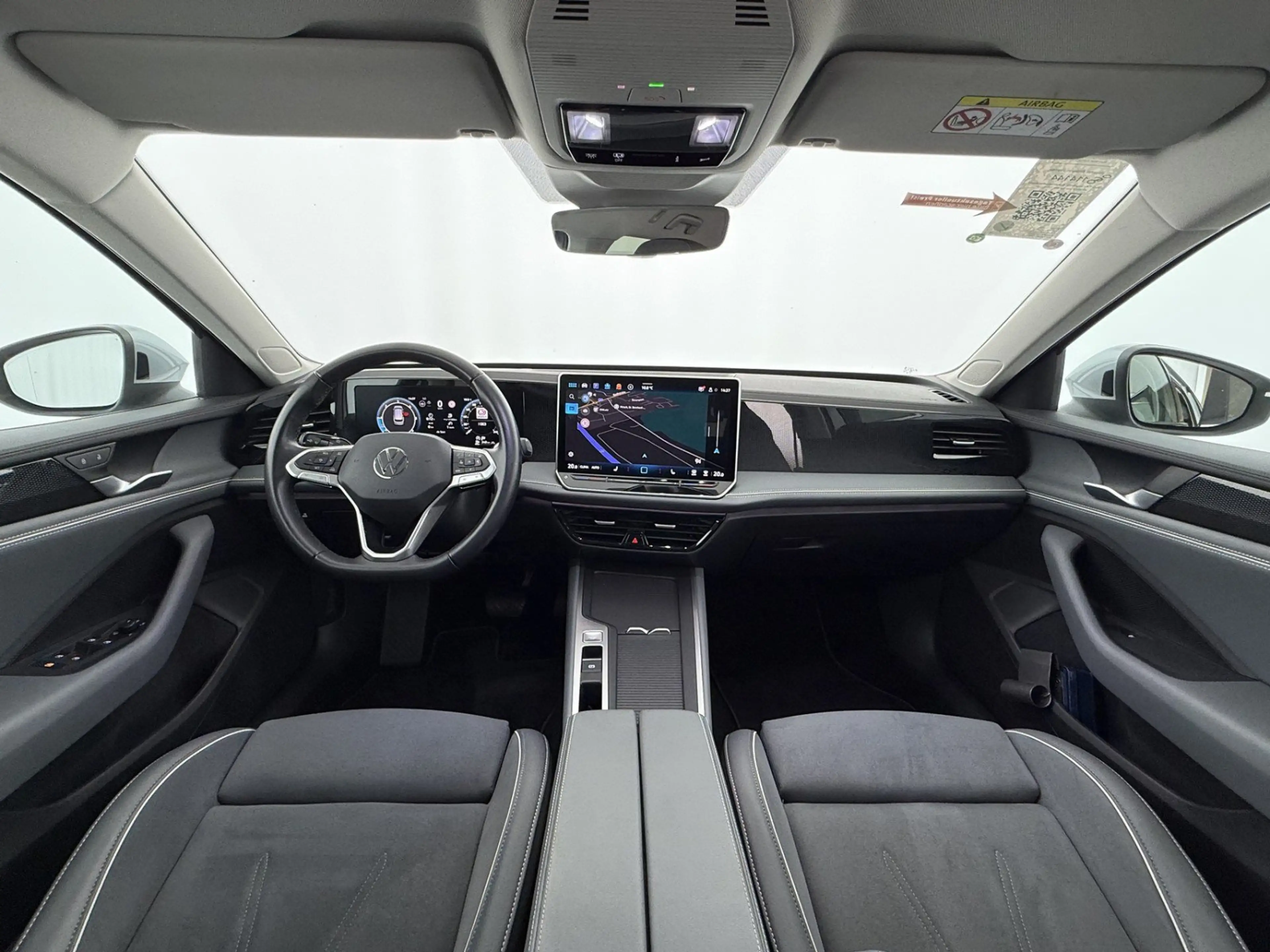 Volkswagen Passat Variant 2.0 TDI Business Aut LED HEAD-UP — photo 14