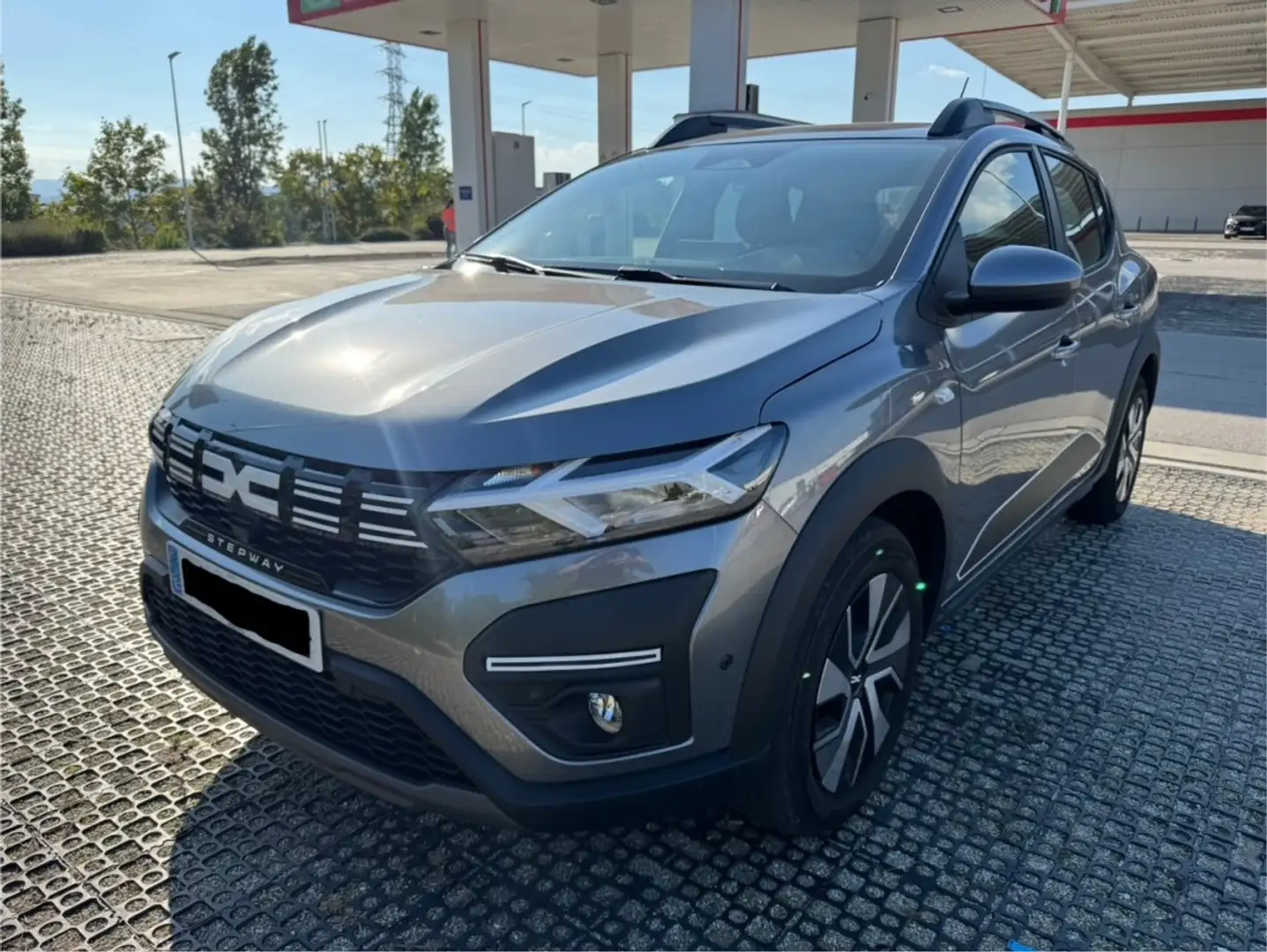 Dacia Sandero Stepway ECO-G Expresion 74kW Gris - 1