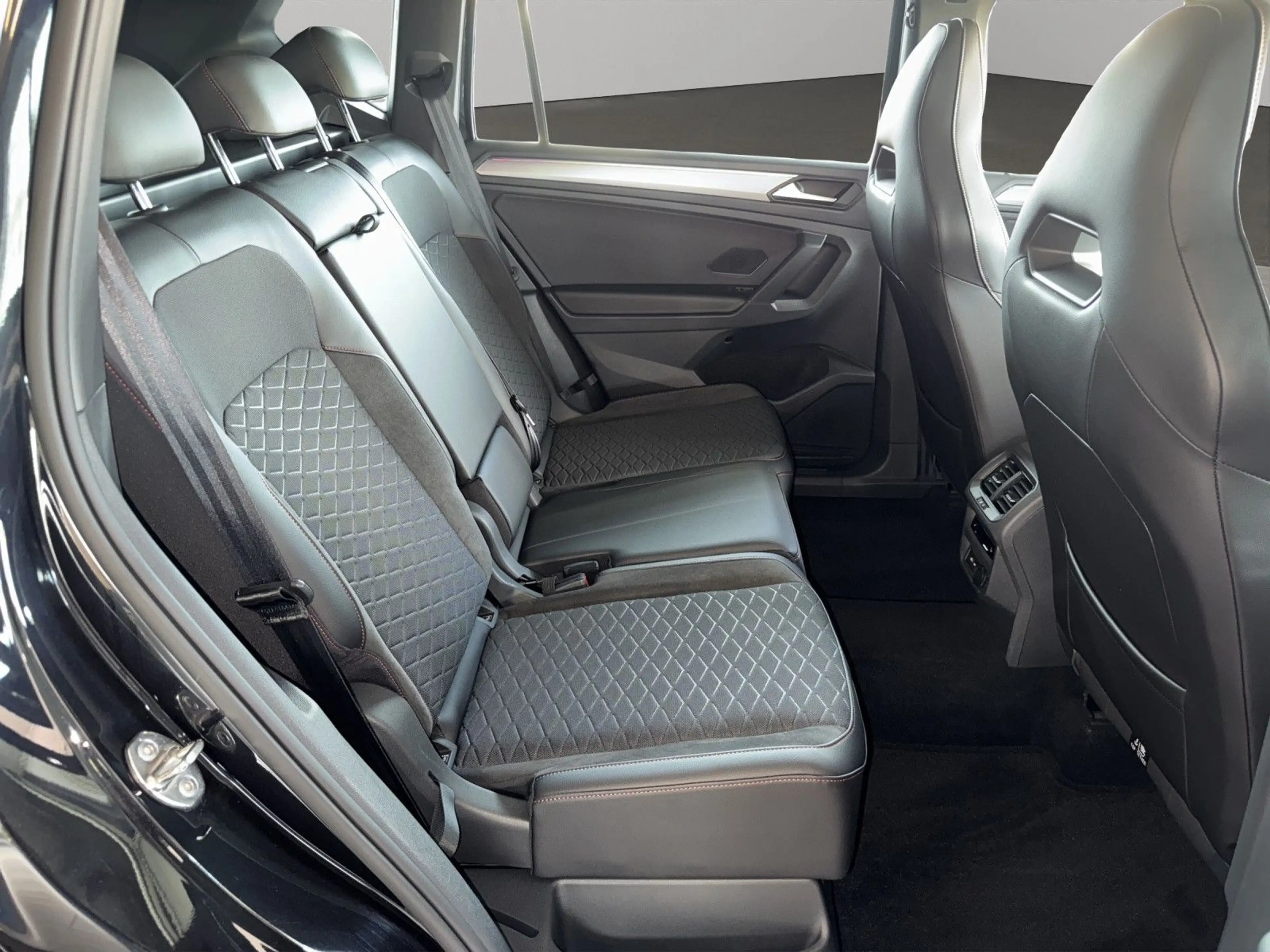 SEAT Tarraco FR 4Drive *Leder*LED*ACC*DCC*Dig. Tacho* — photo 13