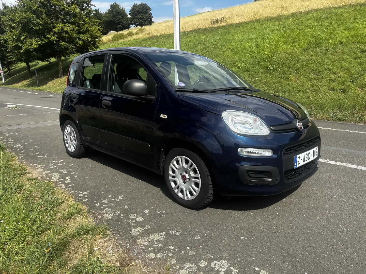 Fiat Panda 1.2i Lounge * 69CV * Superbe etat * ENTRETIENS! - 2