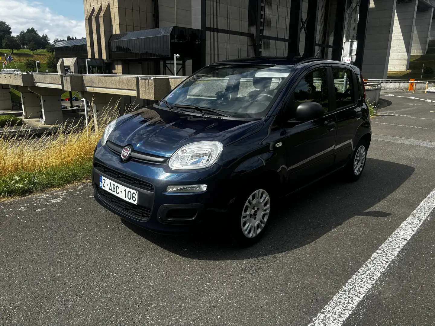 Fiat Panda 1.2i Lounge * 69CV * Superbe etat * ENTRETIENS! - 1