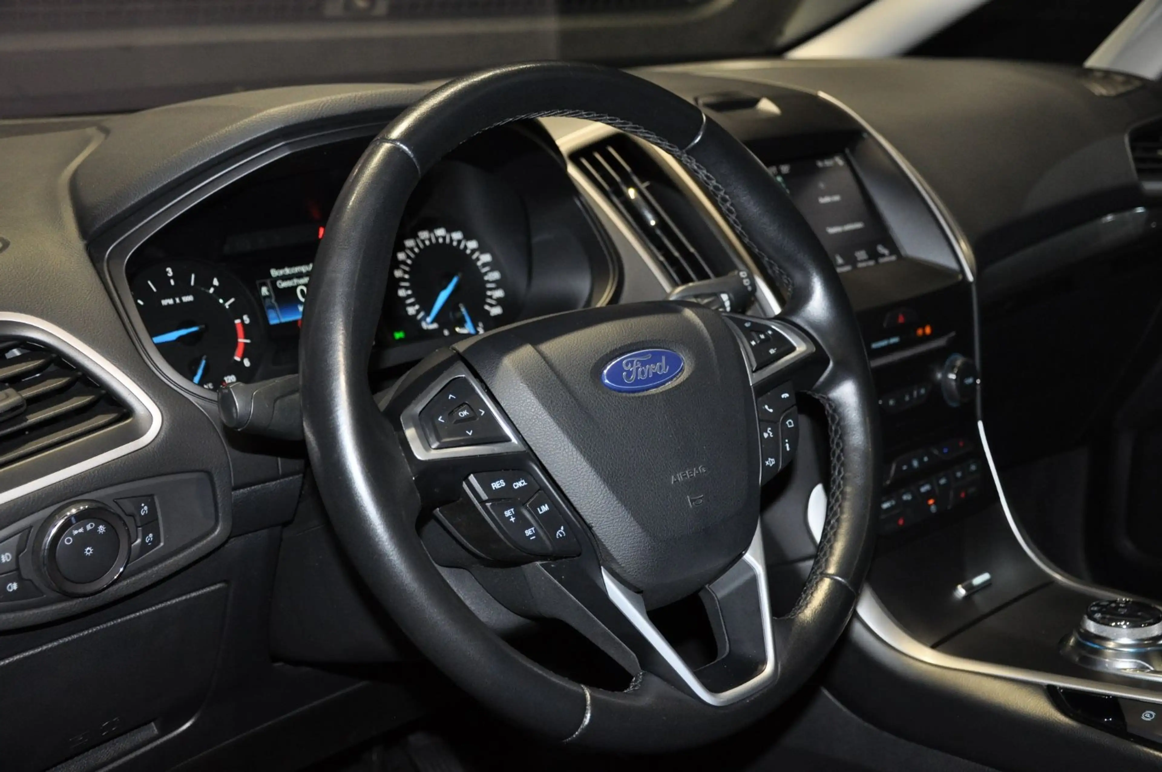 Ford S-Max S-MAX Business PAKET/PANO/AHK — photo 11