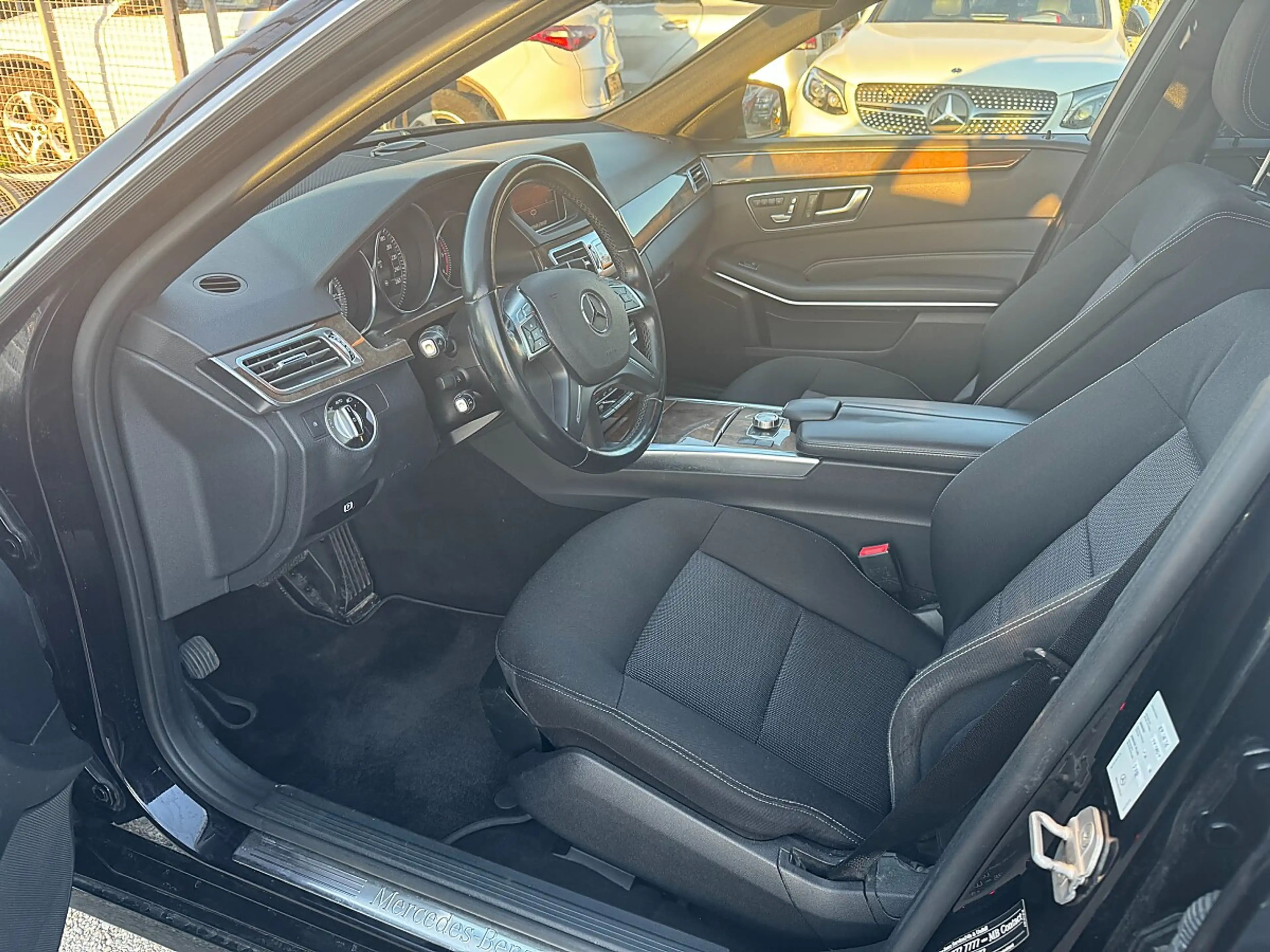 Mercedes-Benz E 350 T BlueTEC 4MATIC Elegance A-Edition Aut. **Eint... — photo 8