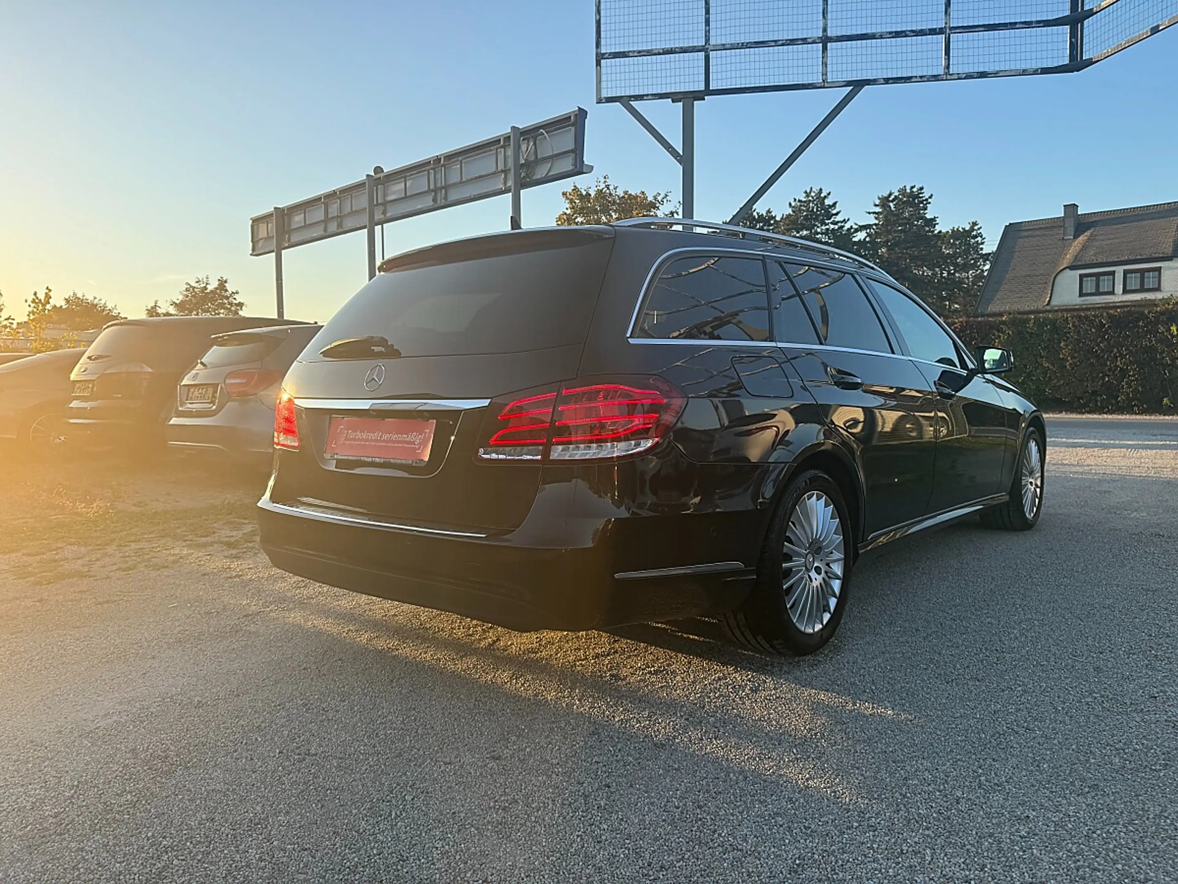 Mercedes-Benz E 350 T BlueTEC 4MATIC Elegance A-Edition Aut. **Eint... — photo 5
