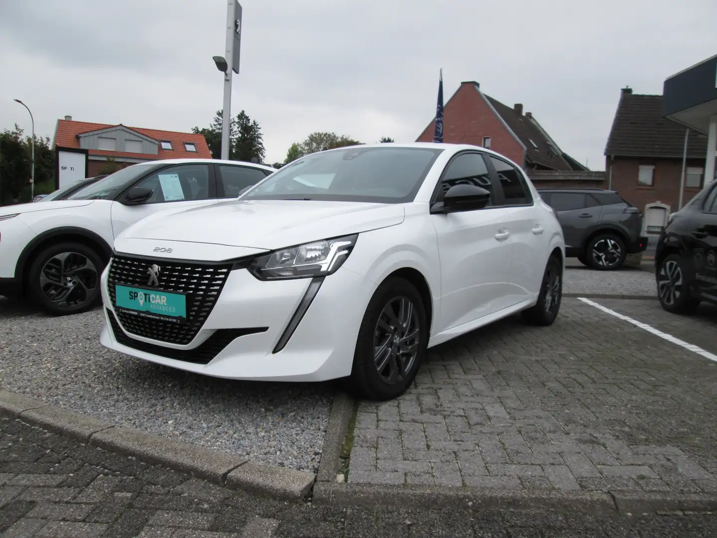 Peugeot 208 Active Pack PureTech 75 Blanc - 1