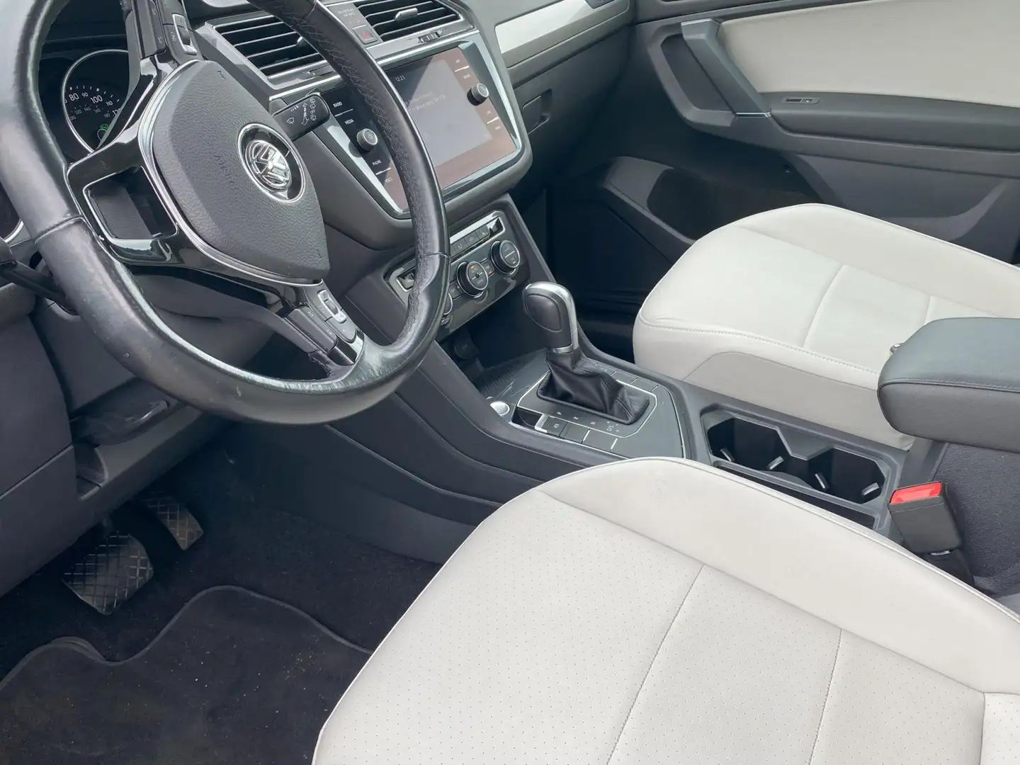 Volkswagen Tiguan Allspace All-Space 2.0 TSI Aut. Highline 7-zit/ Pano/ Leer Blauw - 2