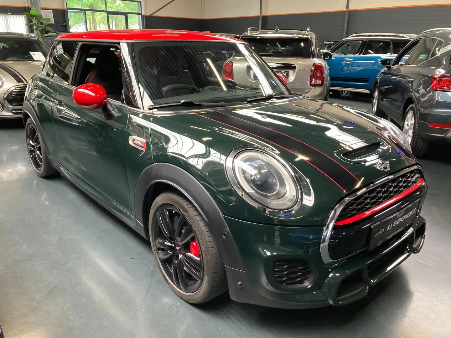 MINI John Cooper Works Mini 2.0 232PK AUT LED+SPORTSTOELEN+H&K Groen - 2