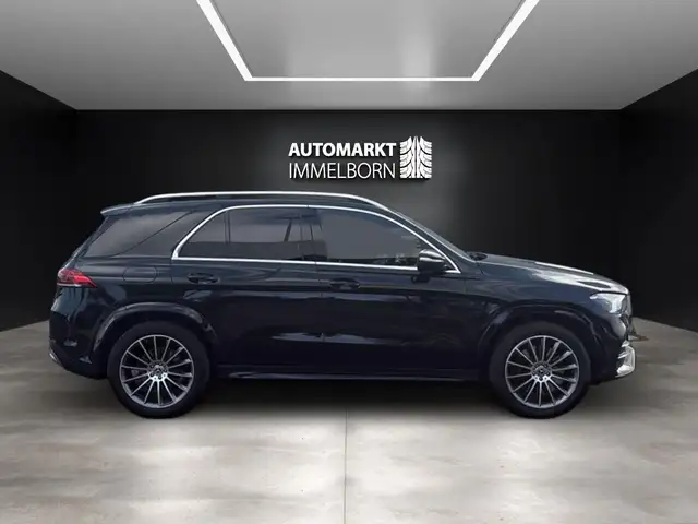 Mercedes-Benz Gle view 11