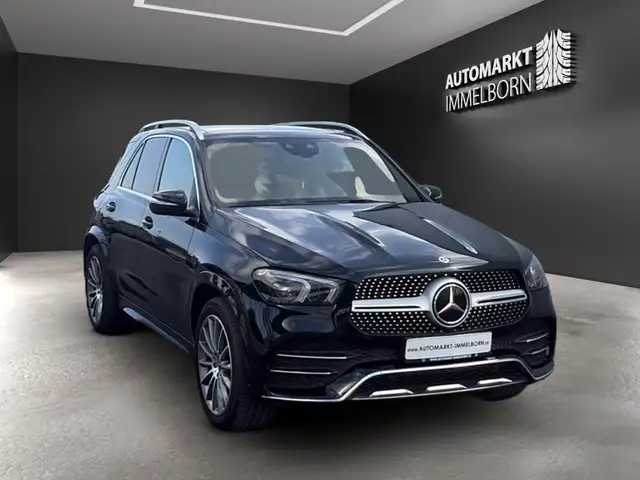 Mercedes-Benz Gle view 2