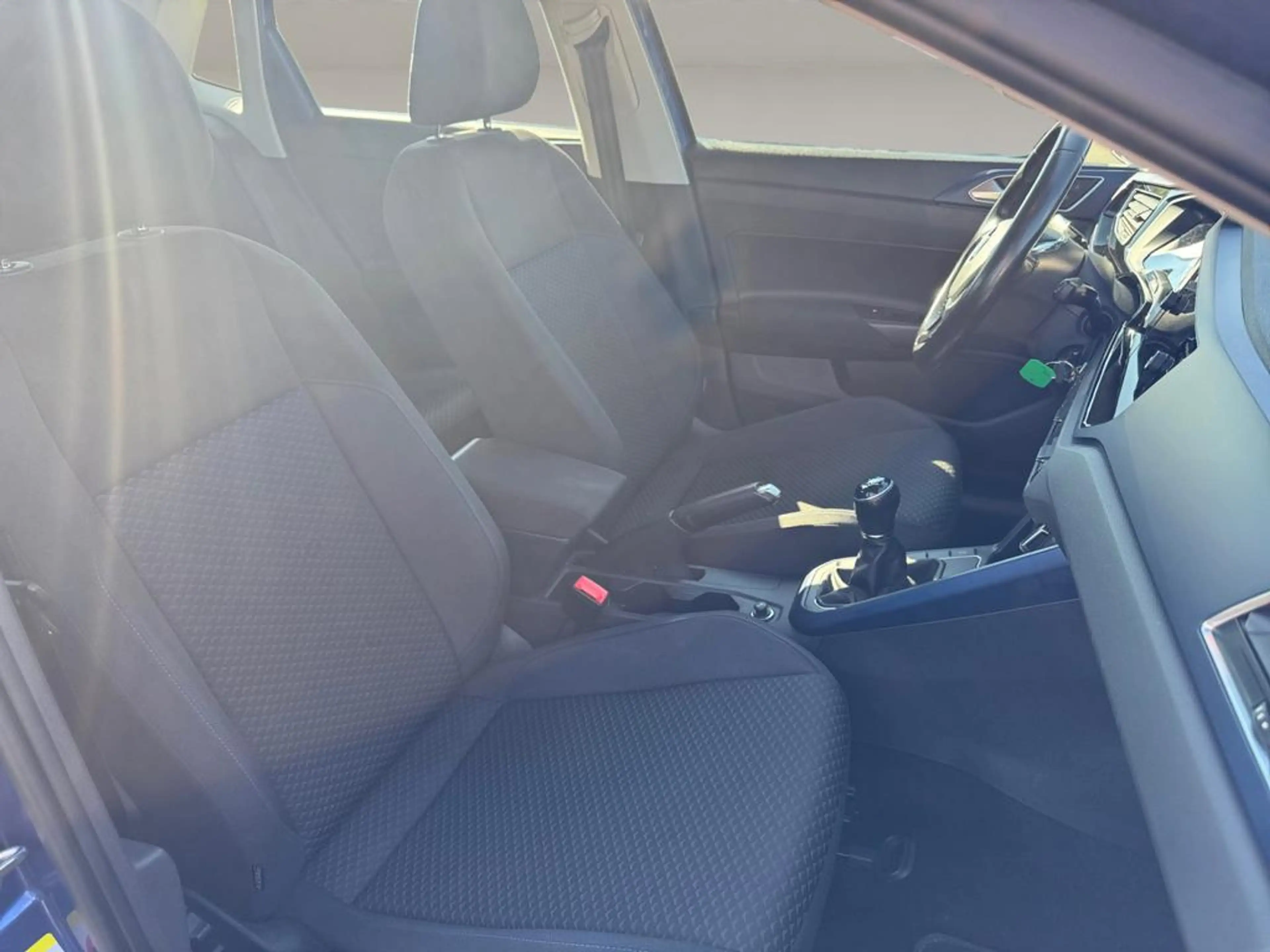 Volkswagen Polo Polo 1.0i United (EU6AP) — photo 11