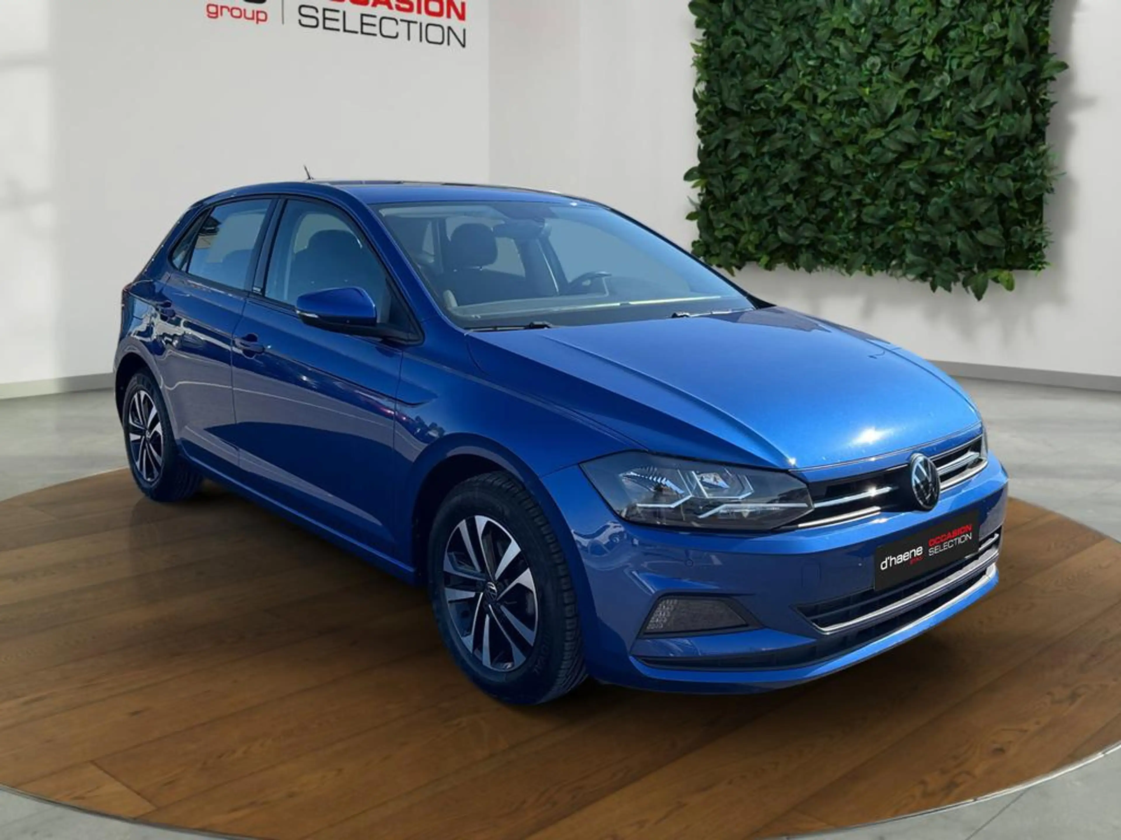 Volkswagen Polo Polo 1.0i United (EU6AP) — photo 3