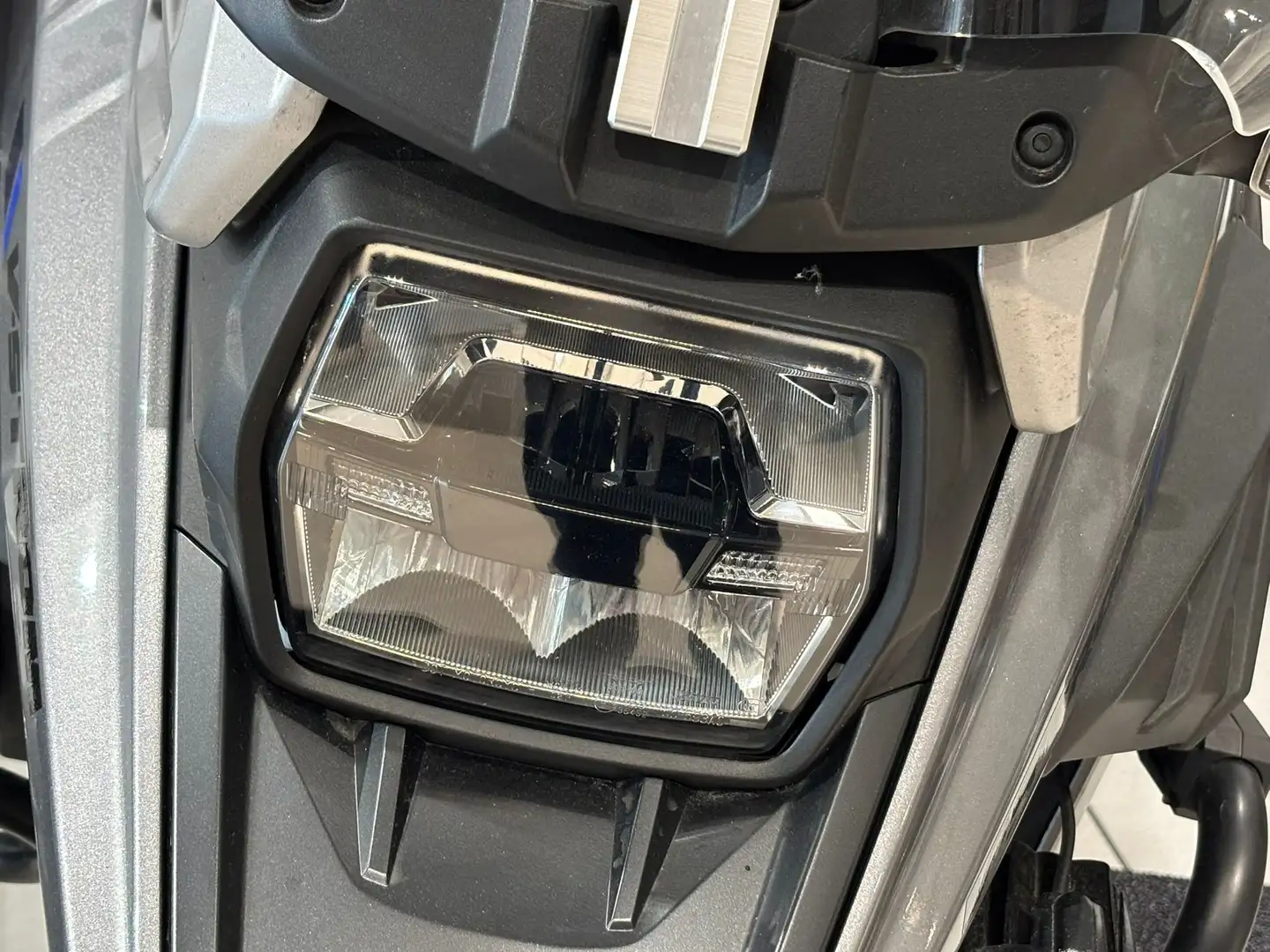 Suzuki V-Strom 1050 vstorm xt pro Szürke - 2