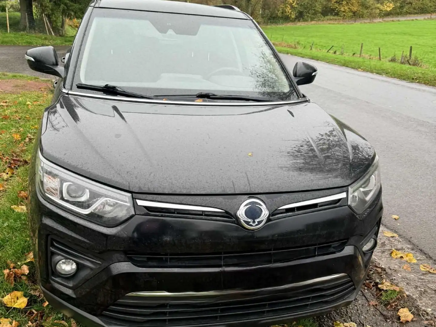 SsangYong Tivoli Amber 1.6d Zwart - 1