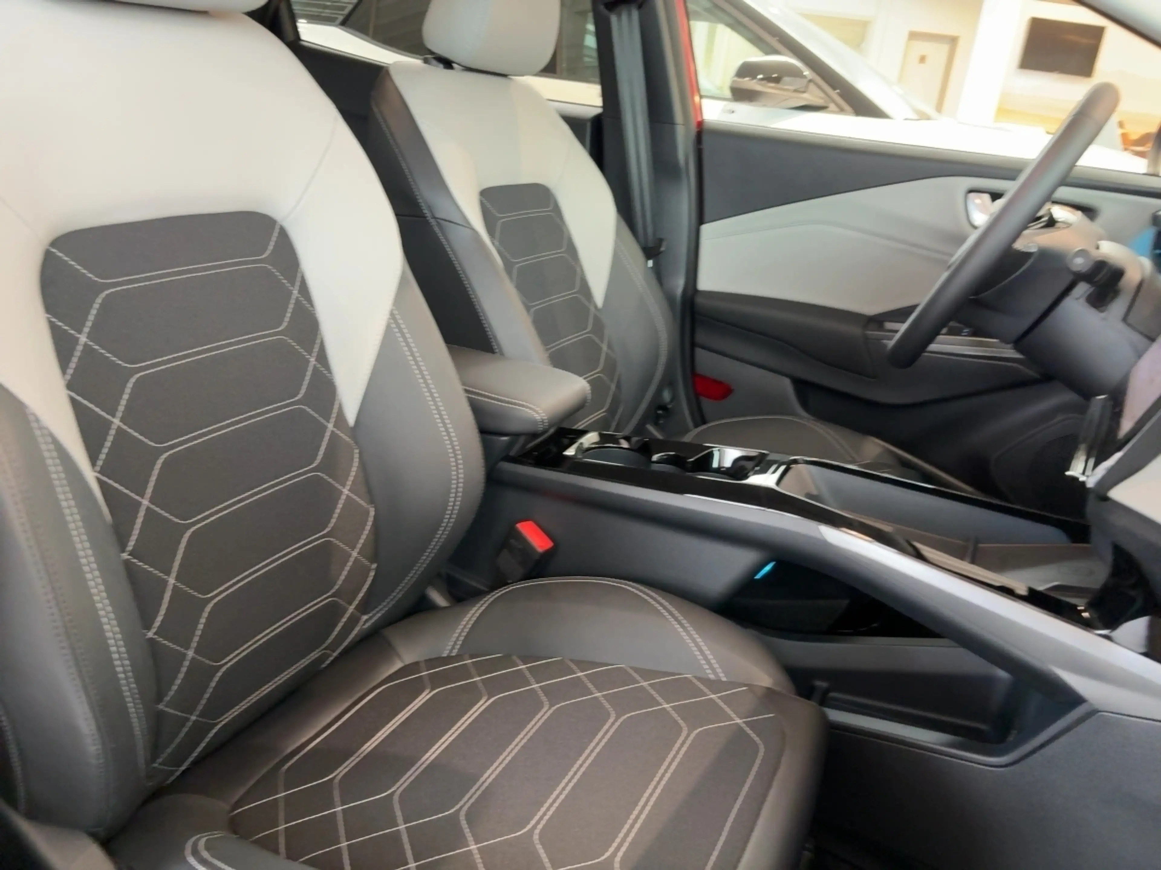 Ford Puma 46,8 kWh Premium LED B&O AHK — photo 13