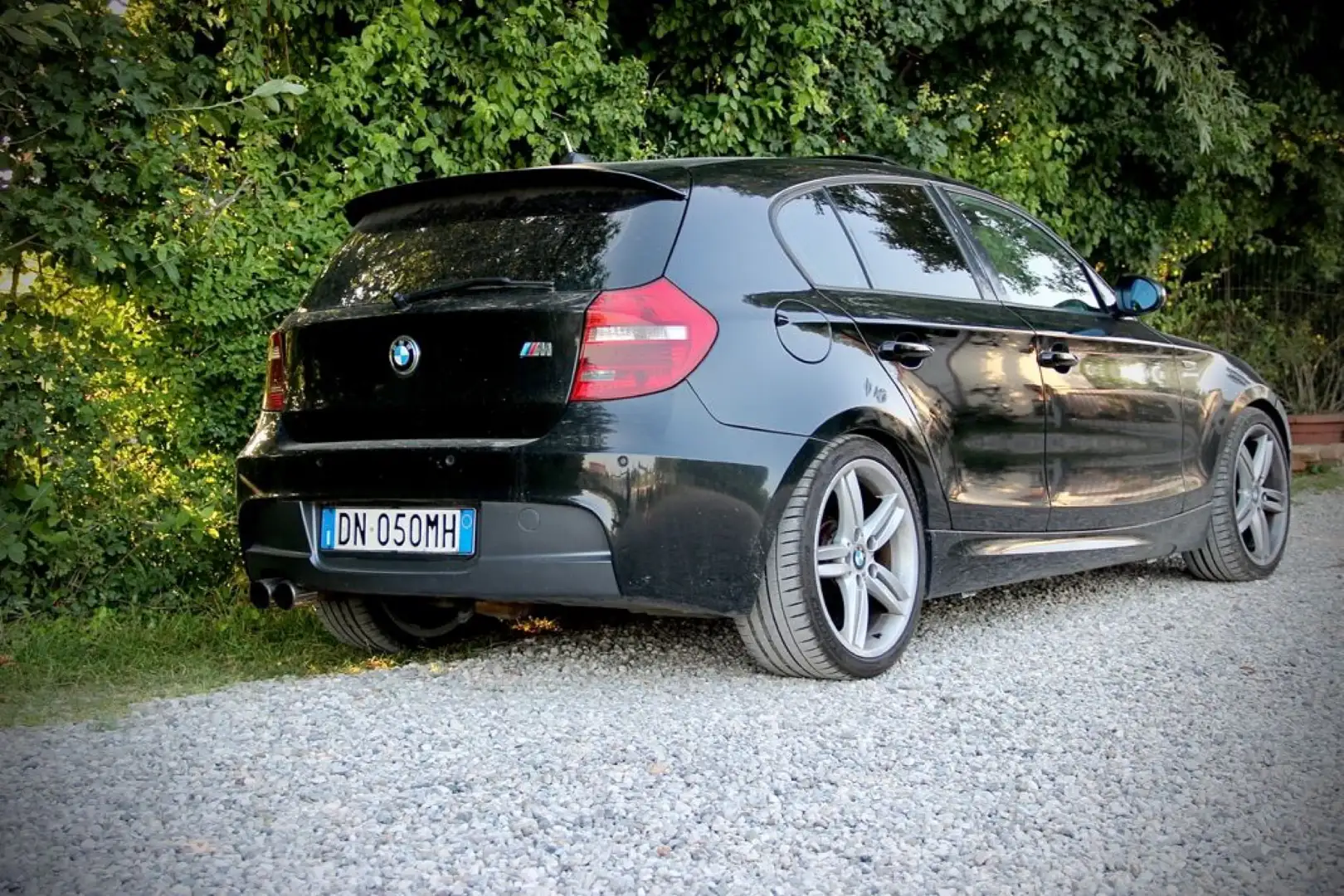 BMW 123 123d 5p Attiva dpf Noir - 2