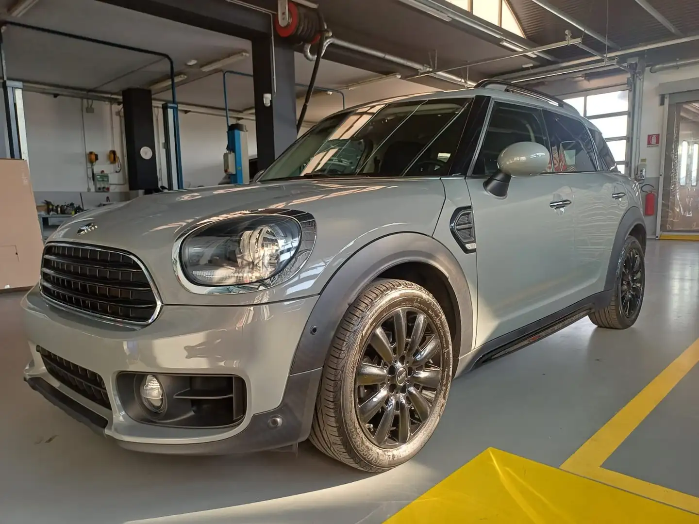 MINI One Countryman 1.5 Business automatica Grigio - 1