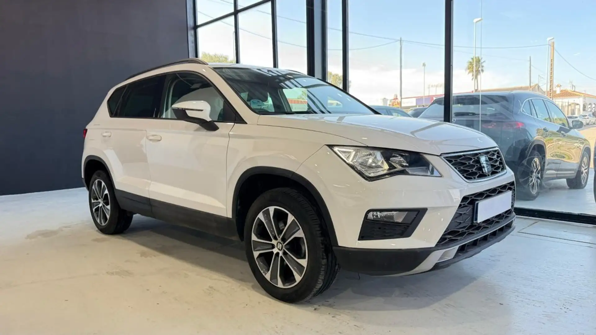SEAT Ateca 1.5 EcoTSI S&S FR Blanco - 1