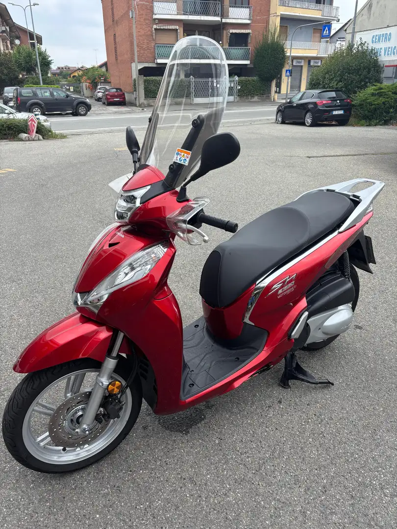 Honda SH 300 - 1