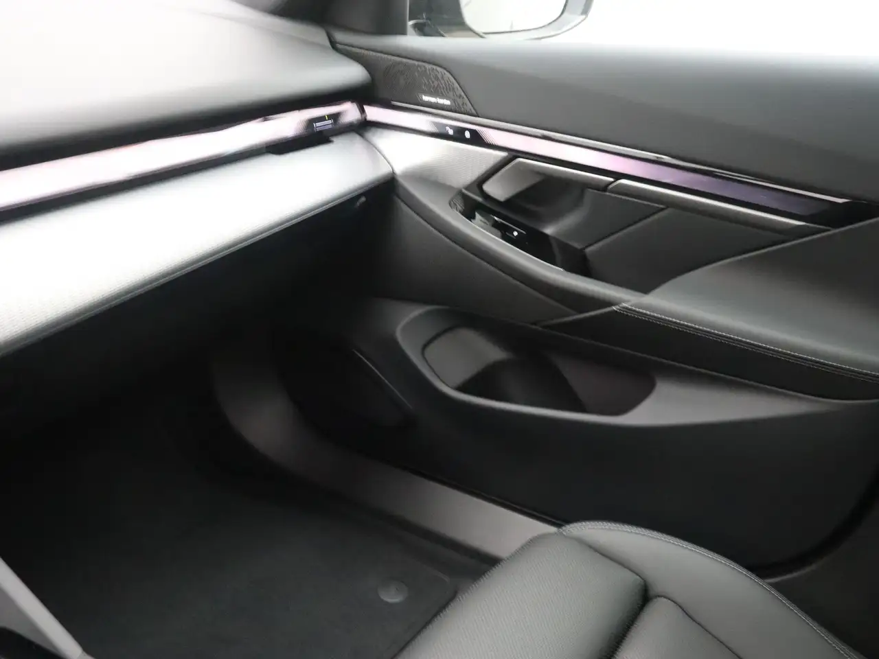 BMW i5 2026 — фото 15