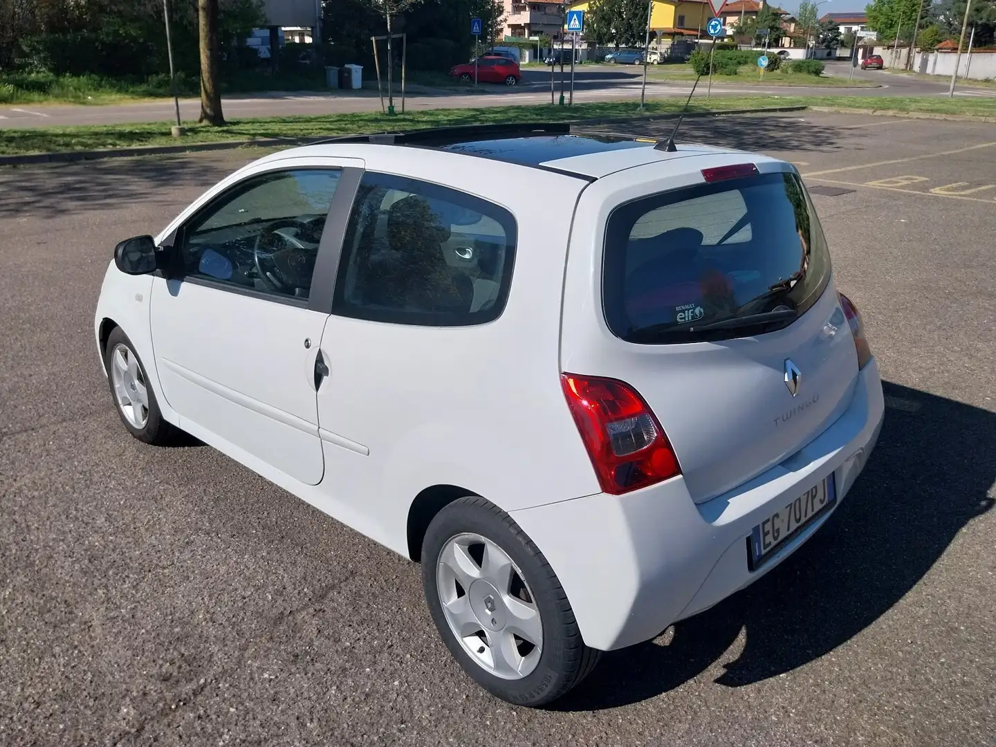 Renault Twingo 1.2 tce SkyLight 101cv (EURO 5 BENZINA) Bianco - 2