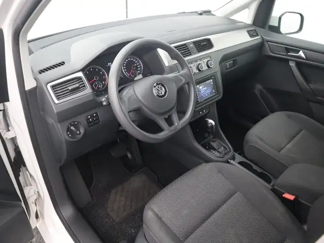 Volkswagen Caddy view 8