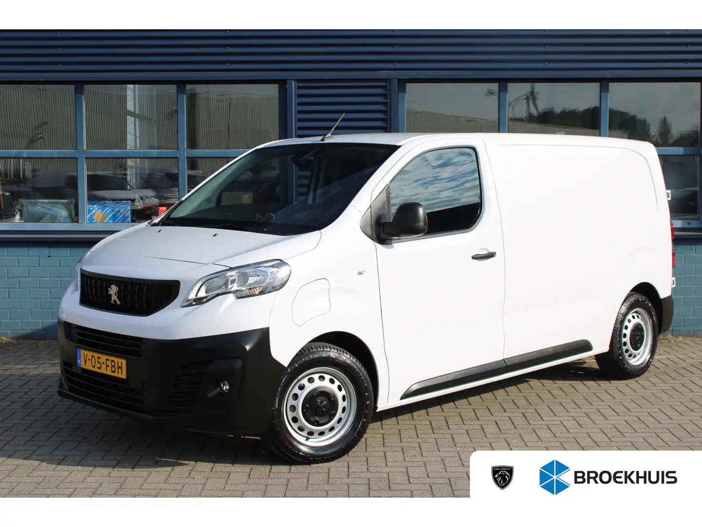Peugeot e-Expert L2 75 kWh 4,9% FINANCIAL LEASE | DEMO KORTING | AP Weiß - 1