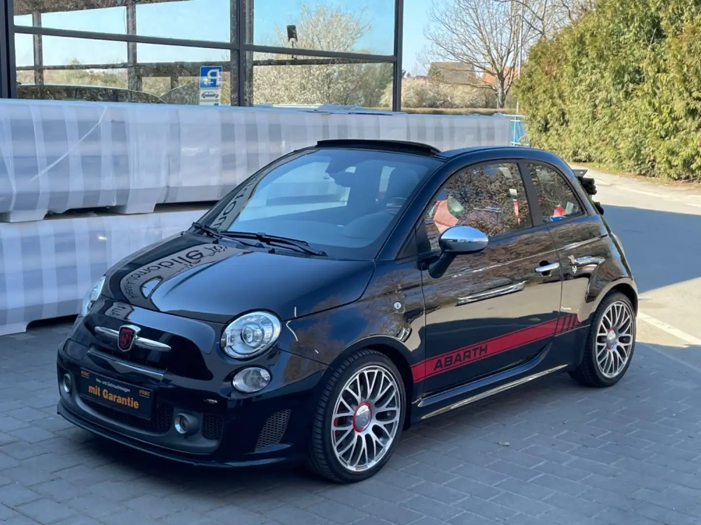 Abarth 595C Turismo, Automatik, Leder, Klimaautomatik Schwarz - 2