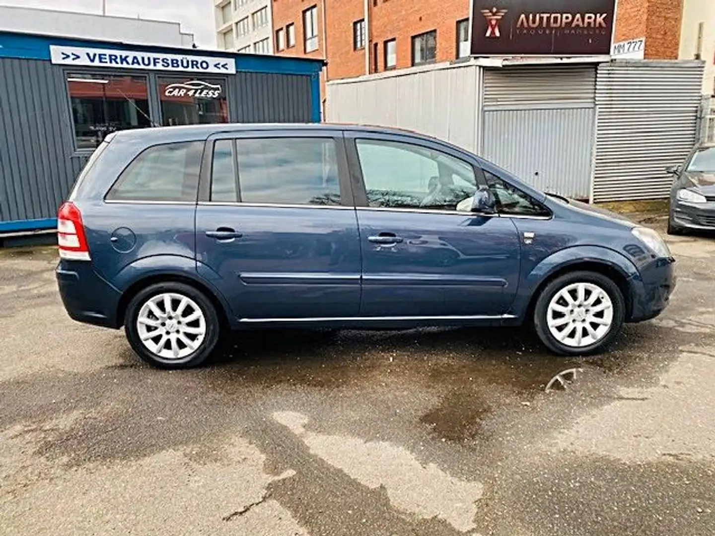 Opel Zafira 1.8 Selection Grau - 2